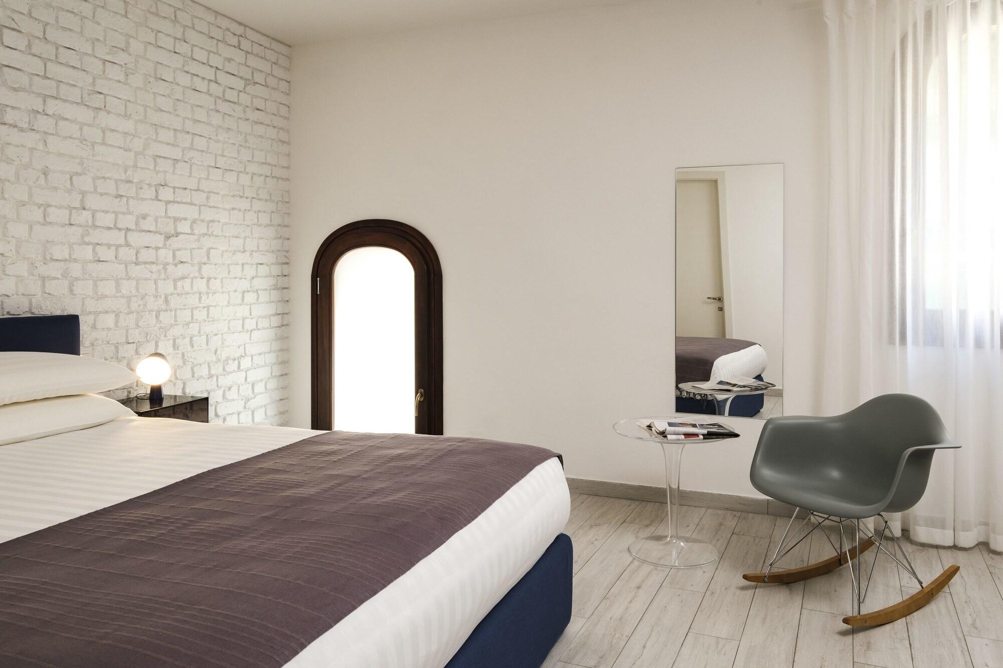 Adelphi Boutique Hotel Rabat Bagian luar foto