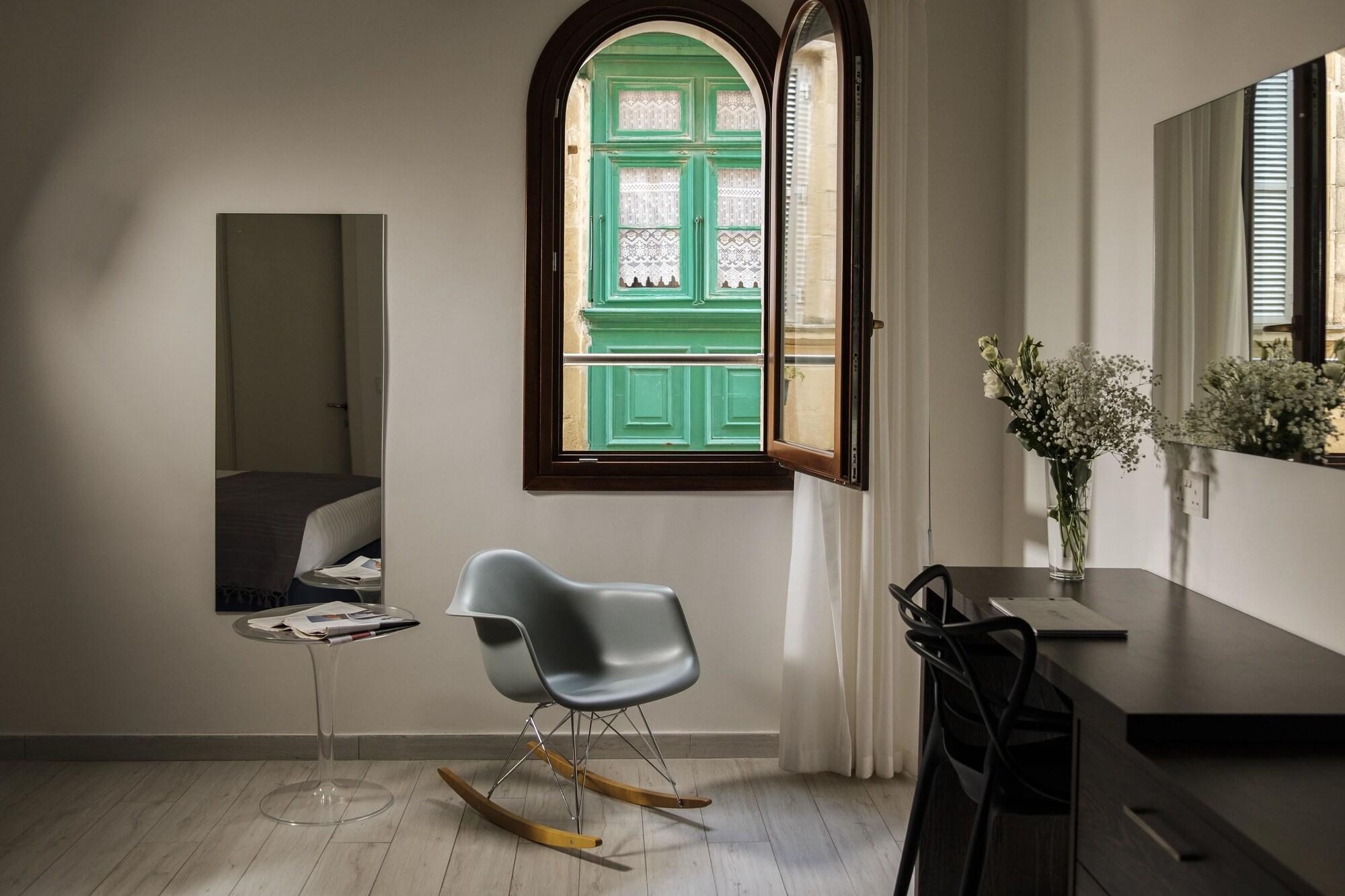 Adelphi Boutique Hotel Rabat Bagian luar foto