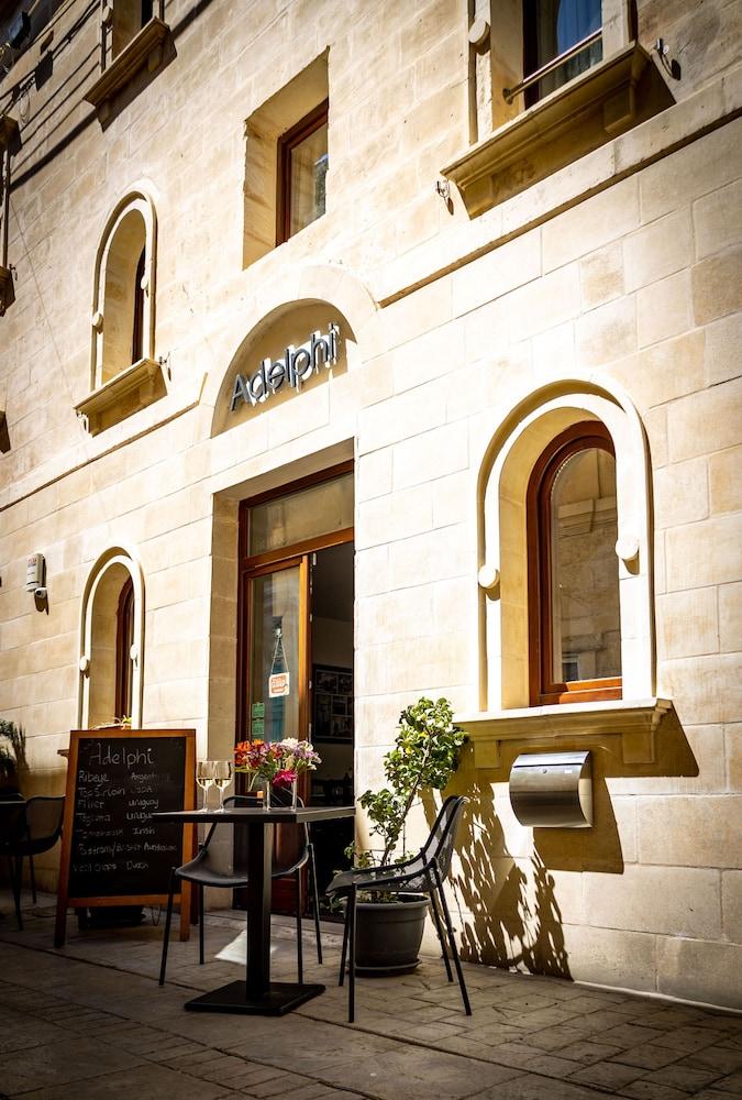 Adelphi Boutique Hotel Rabat Bagian luar foto