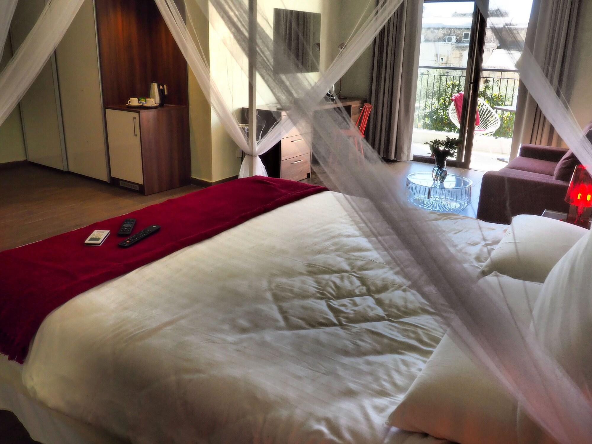 Adelphi Boutique Hotel Rabat Bagian luar foto